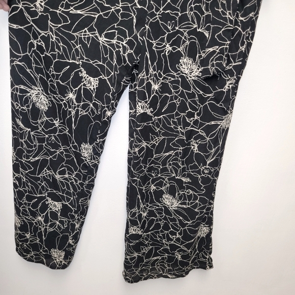 Lulu's Dancing in the Dark Black and White Print Strapless Jumpsuit Size S - Picture 6 of 16